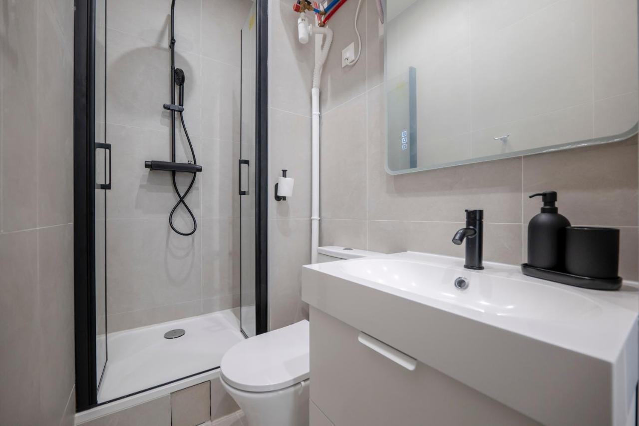 Renovated Studio Walking Distance To Paris 몽트루즈 외부 사진