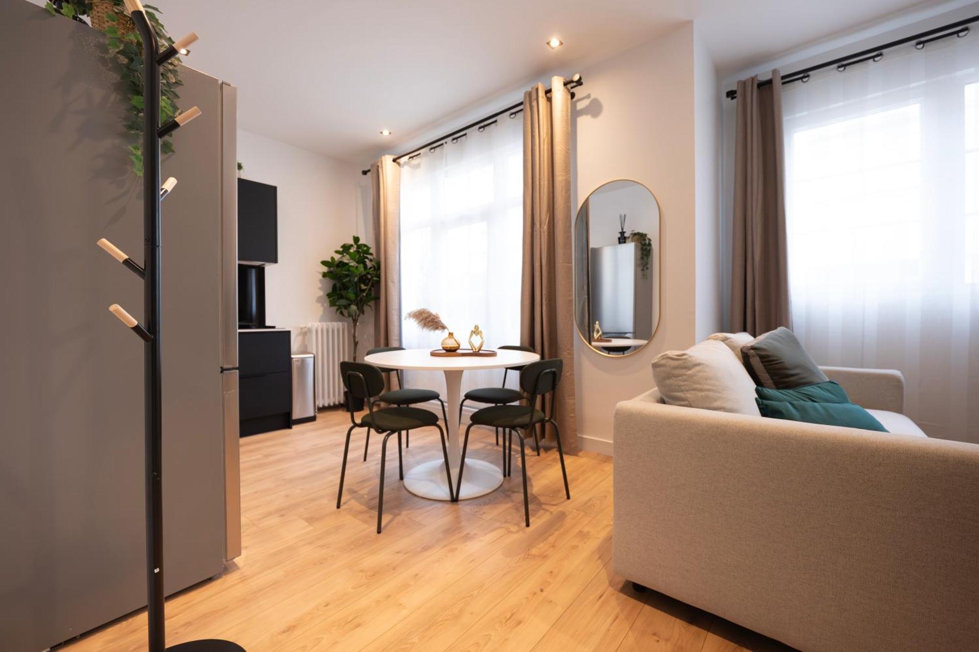 Renovated Studio Walking Distance To Paris 몽트루즈 외부 사진